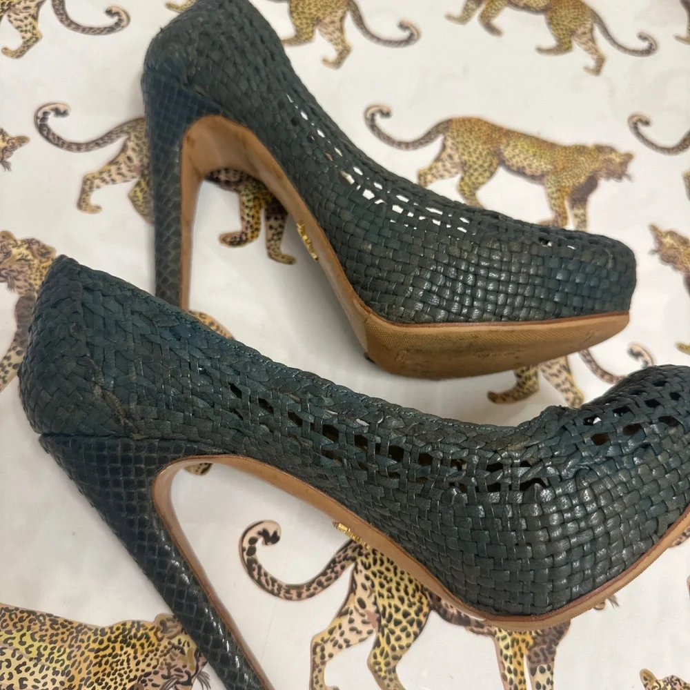 AUTHENTIC Prada heels - size 38 - 4 inch with platform - Picture 4 of 6